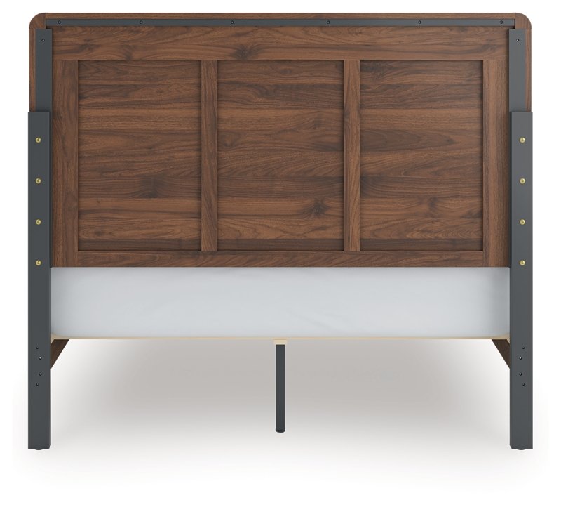 Chadworth Queen Panel Bed - Image 6