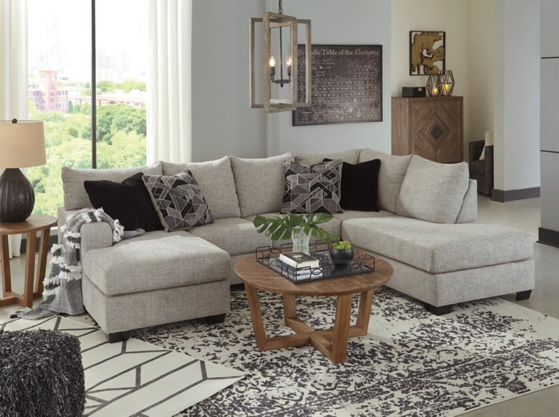Megginson 2-Piece Sectional with Chaise - Image 7