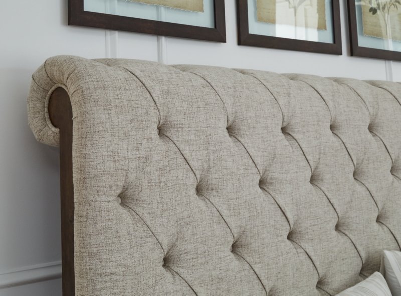 Hillcott King Upholstered Bed - Image 9